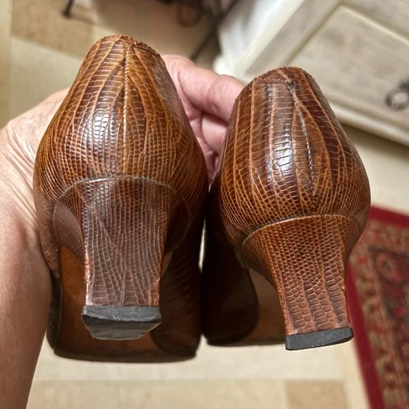 💼 Vintage Phyllis Poland Italian Lizard Midi Pump 💼 - Picture 4 of 6